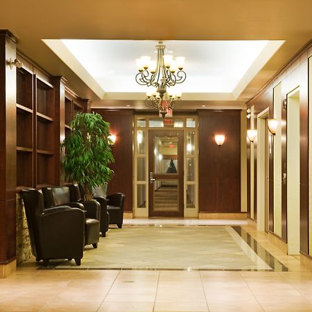 Holiday Inn & Suites Lloydminster By Ihg Extérieur photo